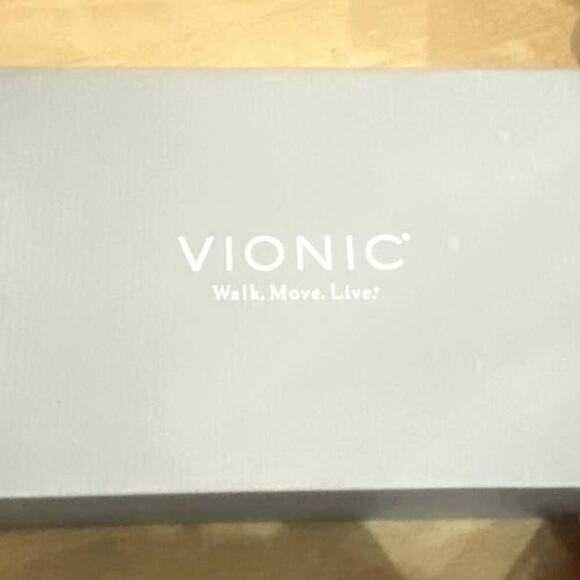 Vionic Krisha Cream & Peach Slip on Athletic Sneakers size 8.5 - Picture 8 of 8